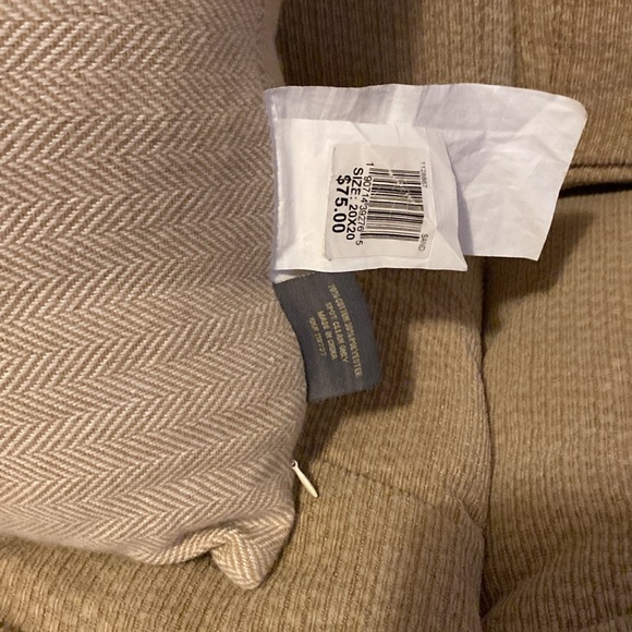 🪶EUC LACOURTE 100% Duck Feathers Decorative Pillow - Picture 2 of 11